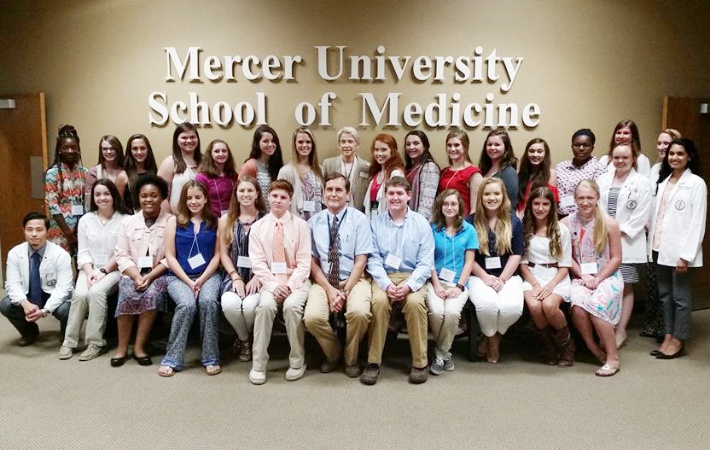 School of Medicine Encourages Georgia 4-H&#39;ers to &#39;Set Sights on Medical  School&#39; - The Den