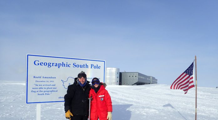 Mercer Memories: Brett Baddorf, DIV ’06 Brett and Sarah Baddorf are pictured at the Amundsen-Scott South Pole Station in 2017.