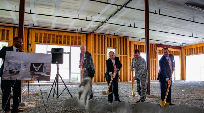 Mercer, Robins Air Force Base Announce Partnership to Bring Software Development Center to Downtown Macon Mercer-Robins Groundbreaking