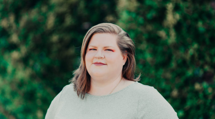 Jeanne Short loves watching students grow and progress | Worker Bears Jeanne Short