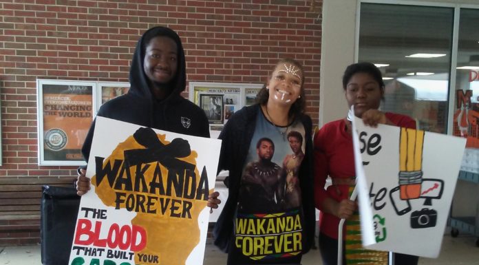 Event raises awareness of Coltan mineral crisis and e-waste Mercer students are pictured during a similar event that Dr. Obidoa's class hosted in 2018.