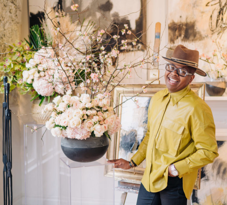 Mercer alumnus flexes floral skills on HBO Max’s ‘Full Bloom’ - The Den