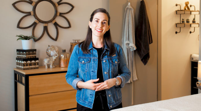 How to organize a residence hall room | How Do You Do That? Anna Bray