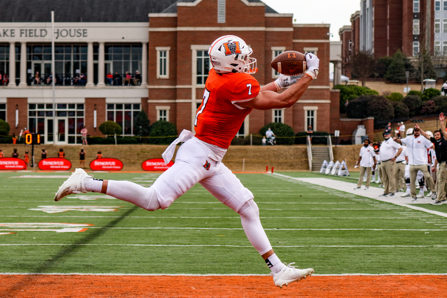 Bears Walk It Off, Clinch Series on Saturday - Mercer University Athletics