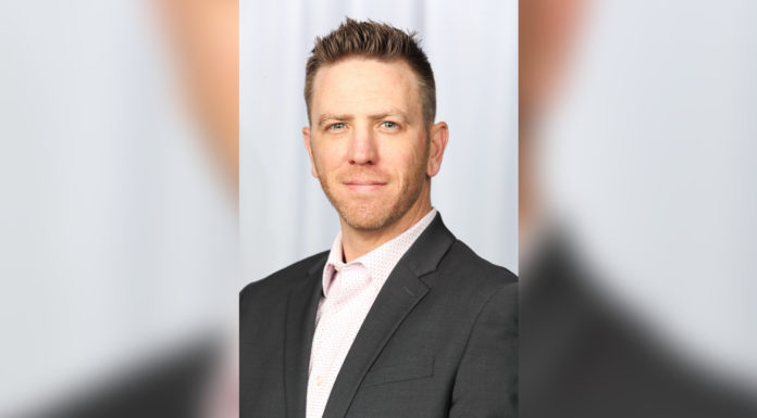 Pharmacy alumnus honored with professional organization’s Spirit of Volunteerism Award Sean Chitwood