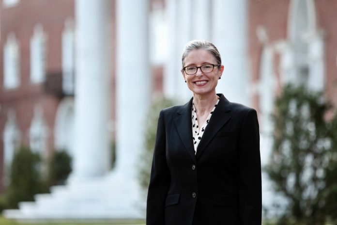 Law dean helps students become problem solvers, agents of change
