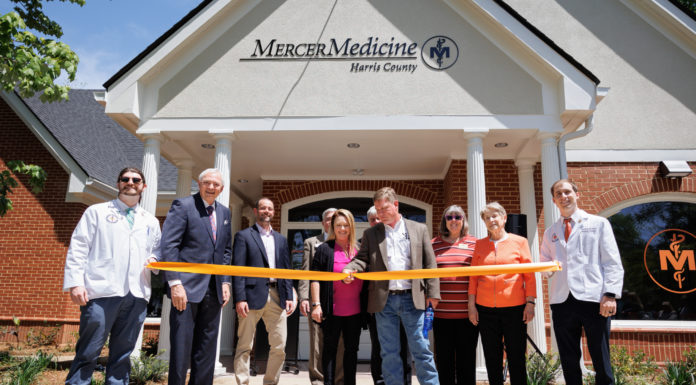 Mercer Medicine holds ribbon-cutting for new rural health clinic in Harris County Harris County Ribbon Cutting