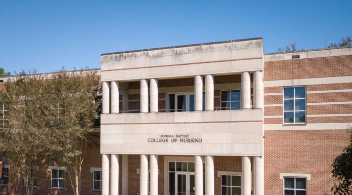 Nursing service-learning project tackles health issues in Metro Atlanta College of Nursing building