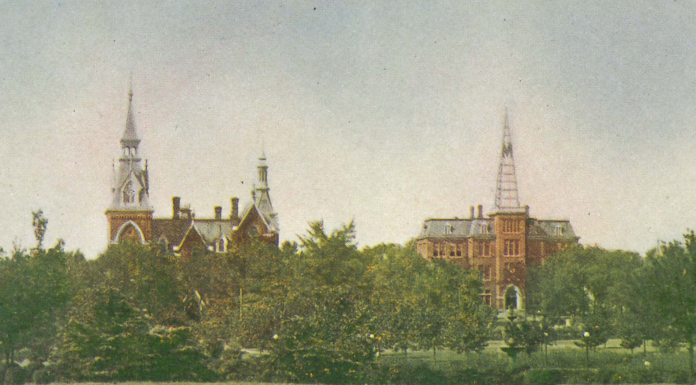 Macon’s first radio station started 100 years ago at Mercer