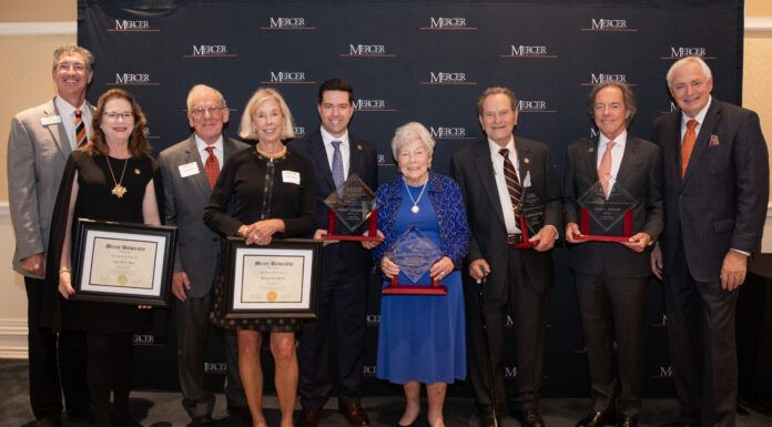 Eighth annual Alumni Awards Dinner recognizes outstanding Mercerians
