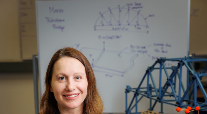 Professor shows students how they can change the world through engineering Natalia Cardelino