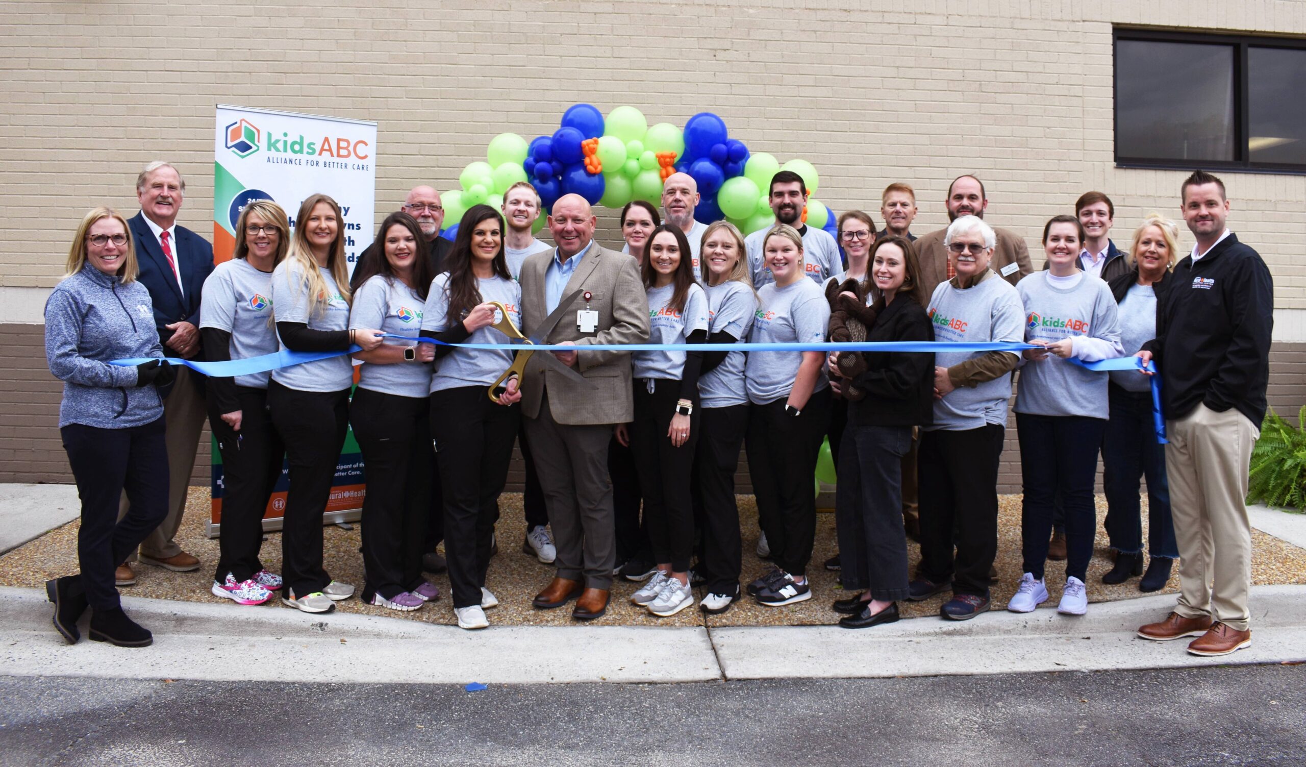 Kids Alliance for Better Care celebrates Dodge County Hospital’s emergency department as part of the Pediatric Emergency Care Project