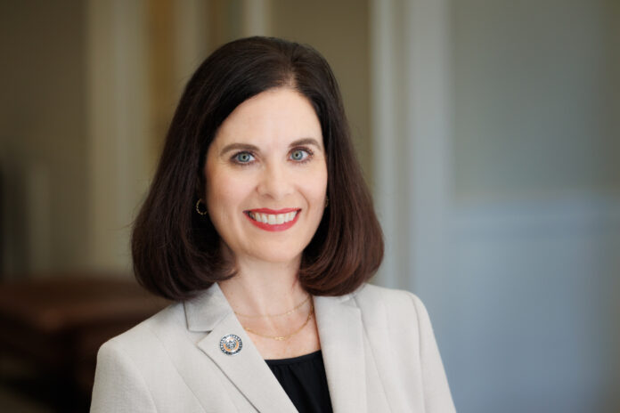 Dr. Lisa Murphey Lundquist. Photo by Leah Yetter